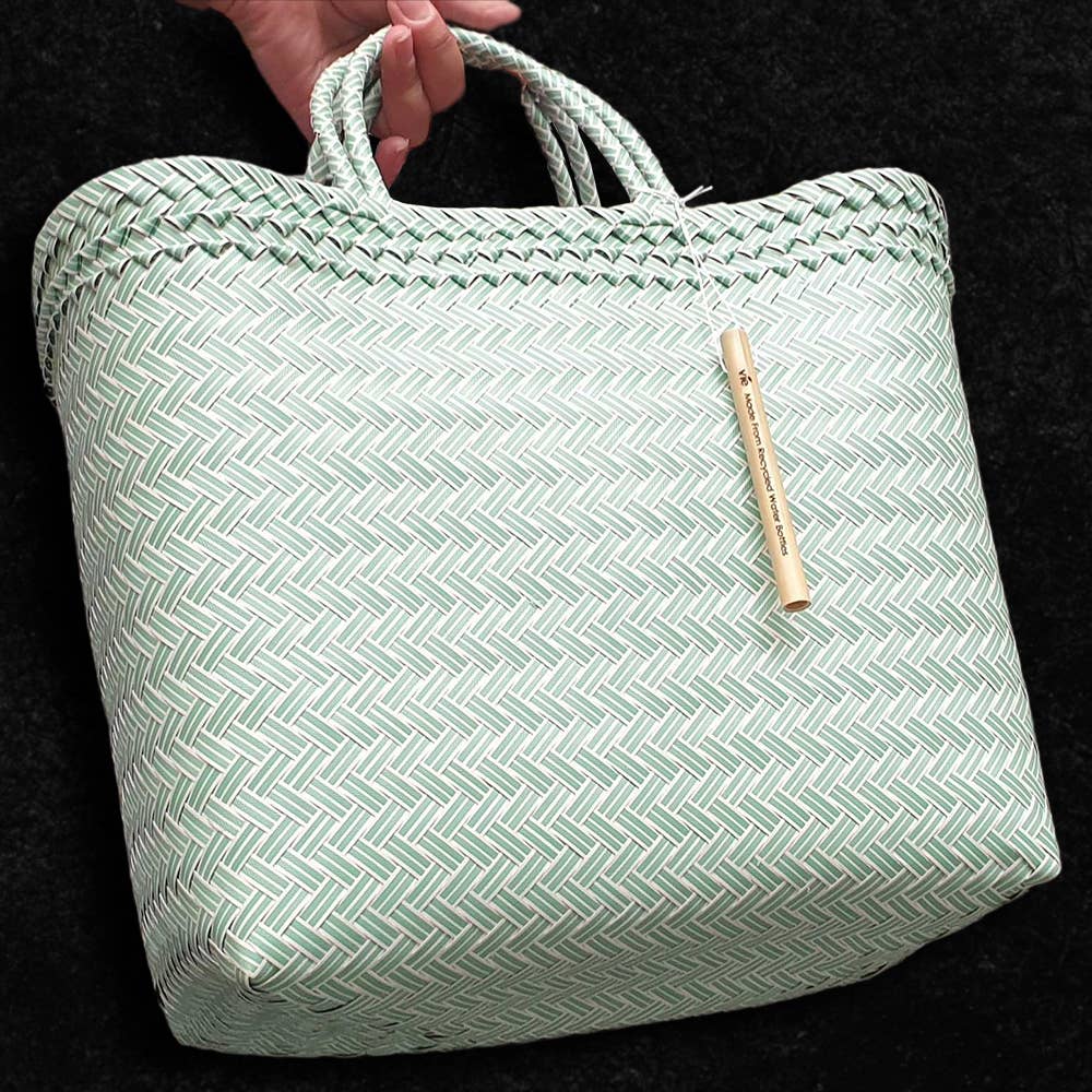 Recycled Plastic Woven Beach/Tote Bag: Maroon / Large