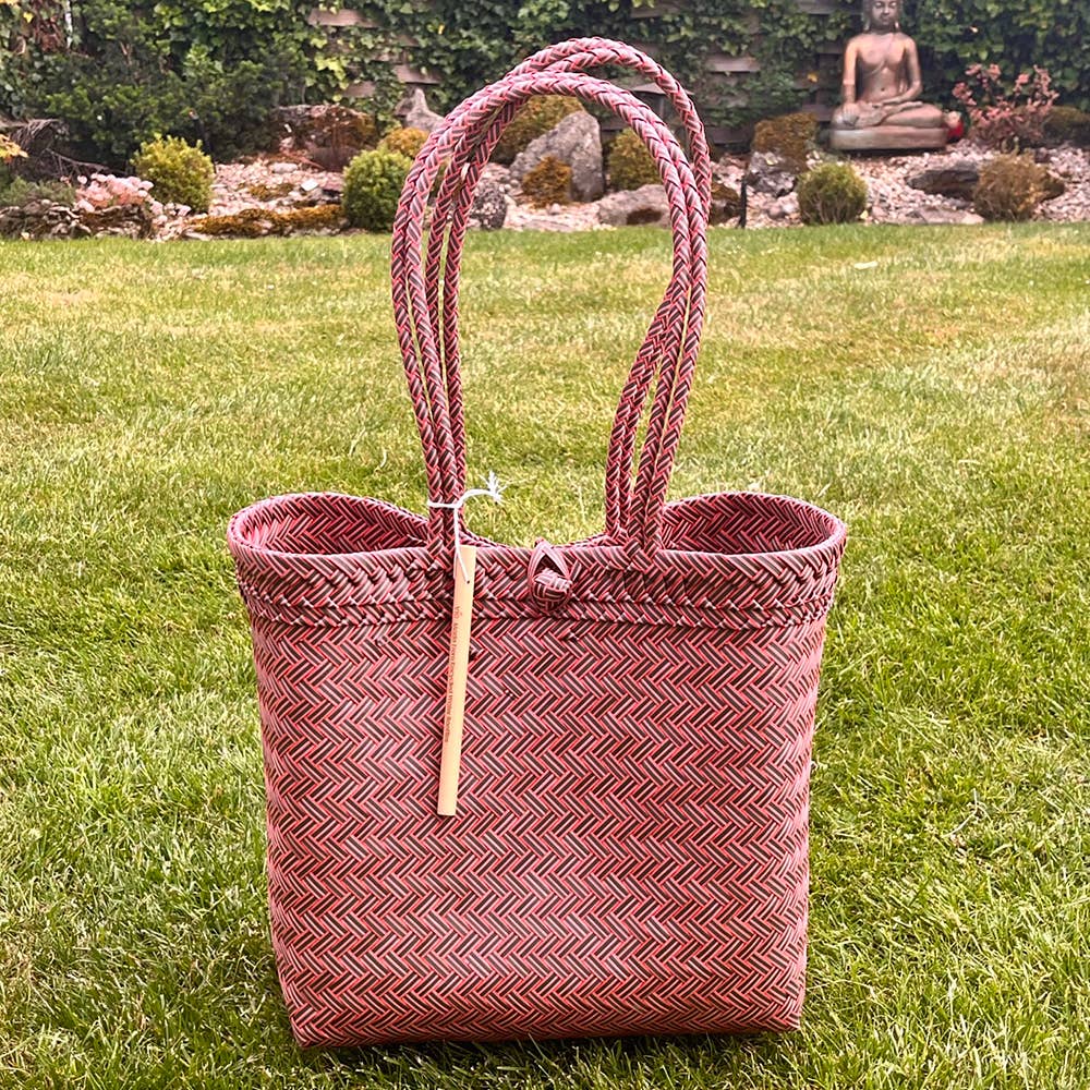 Recycled Plastic Woven Beach/Tote Long Strapped Bag: Pink